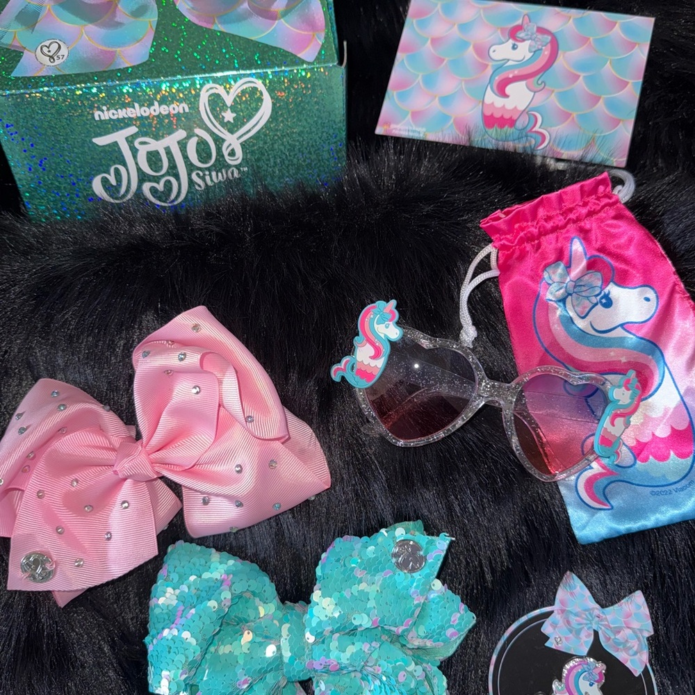 JoJo Siwa Pink and Teal Unicorn Accessory Set